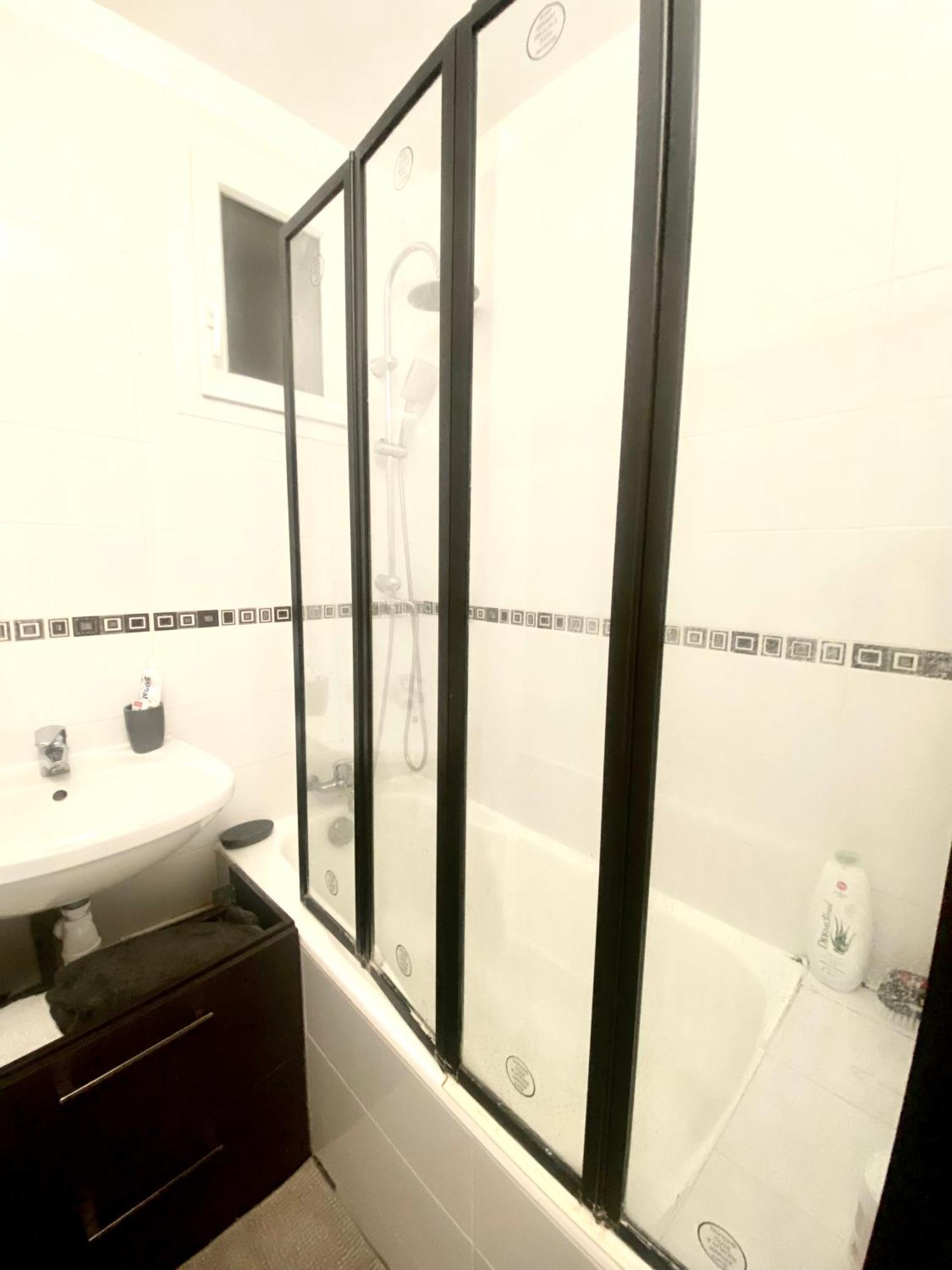 Appartement De 3 Chambres Ris-Orangis エクステリア 写真